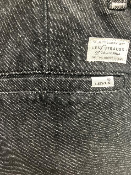 LEVI'S（リーバイス）LEVI'S (リーバイス) ワイドデニムパンツ ブラック サイズ:81cm(W32)の古着・服飾アイテム