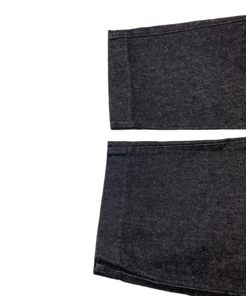 LEVI'S（リーバイス）LEVI'S (リーバイス) ワイドデニムパンツ ブラック サイズ:81cm(W32)の古着・服飾アイテム