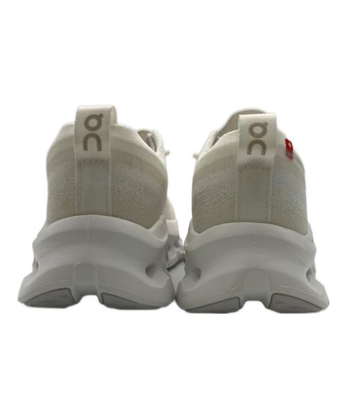 on（オン）on (オン) Cloudtilt Moon アイボリー サイズ:23.5cmの古着・服飾アイテム