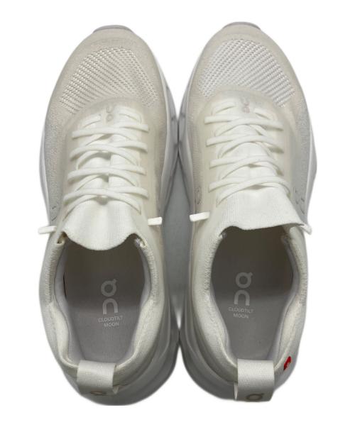 on（オン）on (オン) Cloudtilt Moon アイボリー サイズ:23.5cmの古着・服飾アイテム