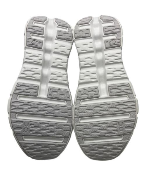 on（オン）on (オン) Cloudtilt Moon アイボリー サイズ:23.5cmの古着・服飾アイテム