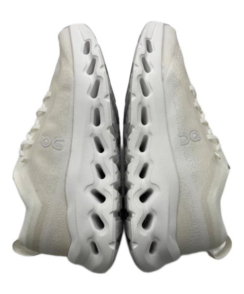 on（オン）on (オン) Cloudtilt Moon アイボリー サイズ:23.5cmの古着・服飾アイテム