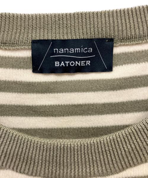 BATONER（バトナ―）BATONER (バトナ―) nanamica (ナナミカ) スムースウール ボーダー クルーネックセーター ベージュ×グリーン サイズ:Mの古着・服飾アイテム