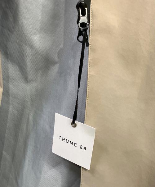 TRUNC 88（トランク エイティーエイト）TRUNC 88 (トランク エイティーエイト) フーデッドコート ベージュ サイズ:FREEの古着・服飾アイテム