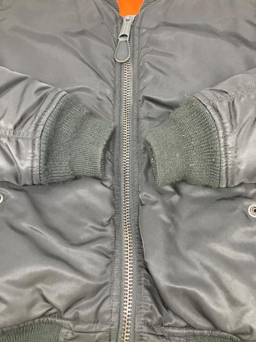 AVIREX（アヴィレックス）AVIREX (アヴィレックス) MA-1ジャケット ブラック サイズ:Mの古着・服飾アイテム
