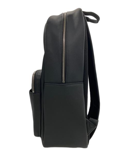 LACOSTE（ラコステ）LACOSTE (ラコステ) クラシックポケットバックパック ブラックの古着・服飾アイテム