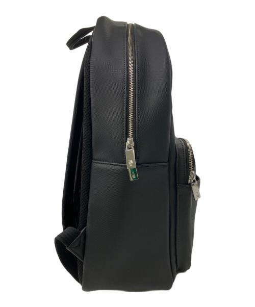 LACOSTE（ラコステ）LACOSTE (ラコステ) クラシックポケットバックパック ブラックの古着・服飾アイテム