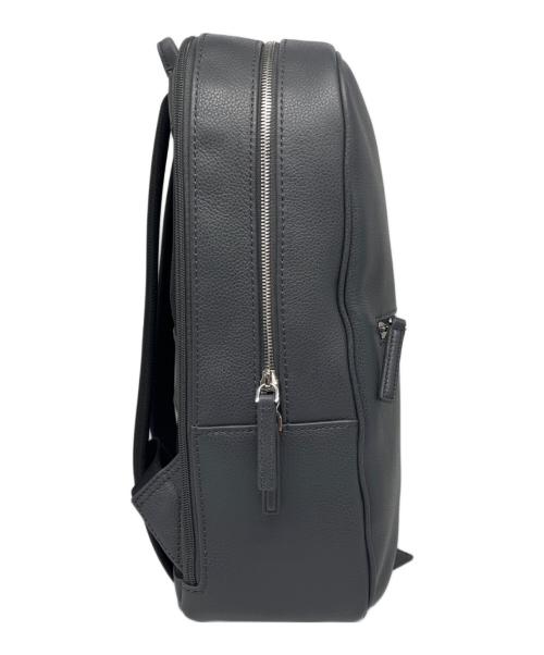 aucentic（オーセンティック）aucentic (オーセンティック) リュック グレーの古着・服飾アイテム