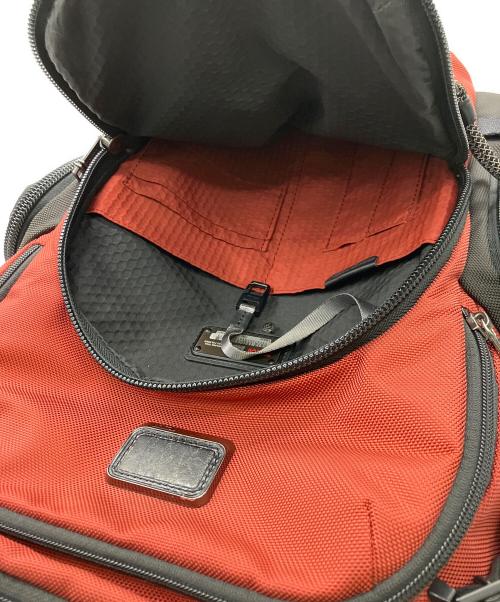TUMI（トゥミ）TUMI (トゥミ) アルファブラボーノーマンバックパック オレンジ×ブラックの古着・服飾アイテム