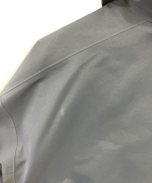 ARC'TERYX（アークテリクス）ARC'TERYX (アークテリクス) ベータジャケット/ジャケット ネイビー サイズ:Lの古着・服飾アイテム