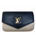 LOUIS VUITTON（ルイ ヴィトン）の古着「3つ折り財布」｜ブラック×ピンク
