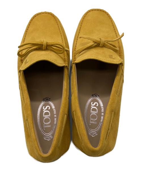 TOD'S（トッズ）TOD'S (トッズ) ドライビングシューズ イエロー サイズ:8 1/2(26.5cm程度)の古着・服飾アイテム
