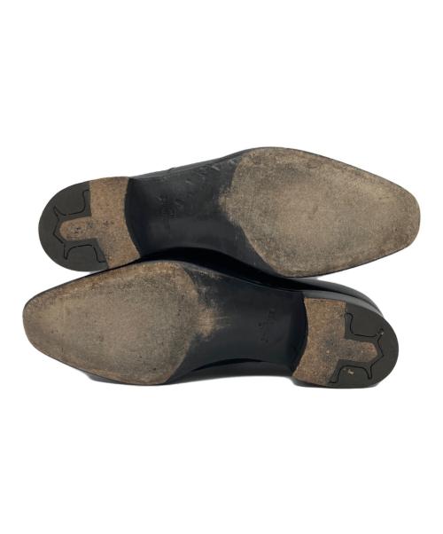JOHN LOBB（ジョンロブ）JOHN LOBB (ジョンロブ) パンチドキャップトゥ ブラック サイズ:8の古着・服飾アイテム