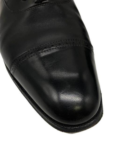 JOHN LOBB（ジョンロブ）JOHN LOBB (ジョンロブ) パンチドキャップトゥ ブラック サイズ:8の古着・服飾アイテム
