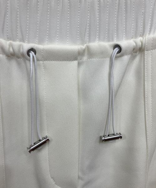 3.1 phillip lim（スリーワンフィリップリム）3.1 phillip lim (スリーワンフィリップリム) ハーフパンツ ホワイト サイズ:2 未使用品の古着・服飾アイテム