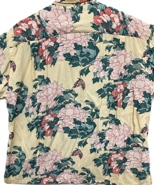 Sun Surf（サンサーフ）Sun Surf (サンサーフ) 葛飾北斎 (カツシカホクサイ) 半袖シャツ ベージュ×ピンク サイズ:L 未使用品の古着・服飾アイテム