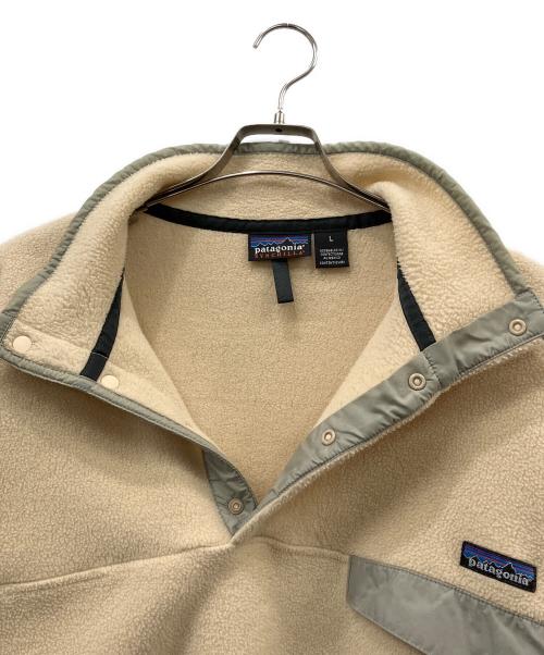 Patagonia（パタゴニア）Patagonia (パタゴニア) フリースジャケット ベージュ サイズ:Lの古着・服飾アイテム