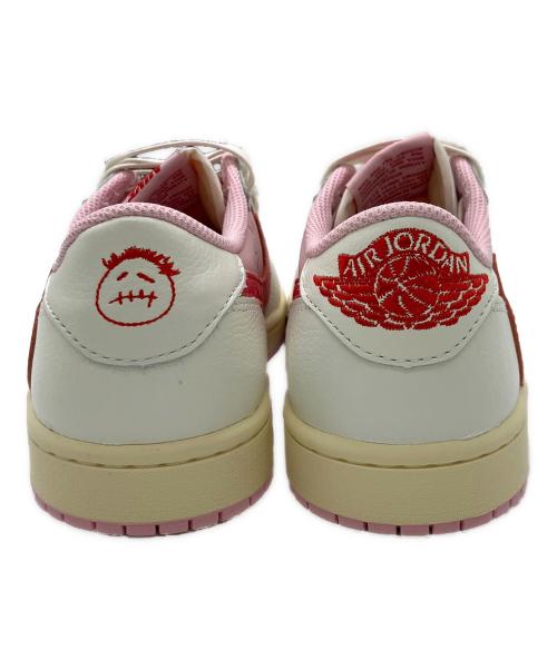 NIKE（ナイキ）NIKE (ナイキ) Travis Scott (トラヴィススコット) ローカットスニーカー ホワイト×ピンク サイズ:25cm 未使用品の古着・服飾アイテム