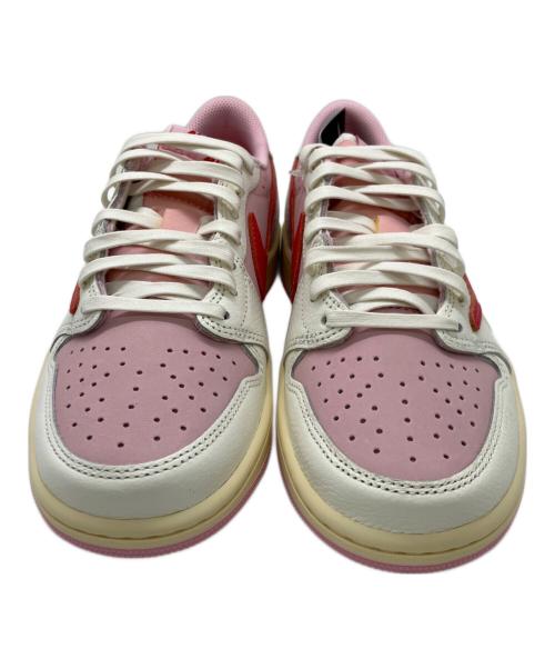 NIKE（ナイキ）NIKE (ナイキ) Travis Scott (トラヴィススコット) ローカットスニーカー ホワイト×ピンク サイズ:25cm 未使用品の古着・服飾アイテム
