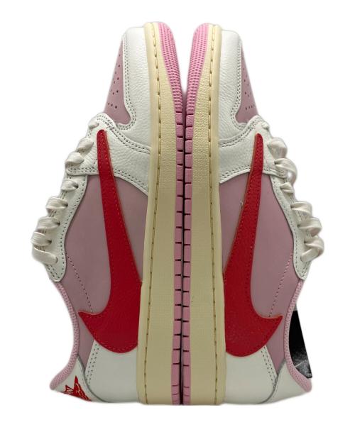 NIKE（ナイキ）NIKE (ナイキ) Travis Scott (トラヴィススコット) ローカットスニーカー ホワイト×ピンク サイズ:25cm 未使用品の古着・服飾アイテム