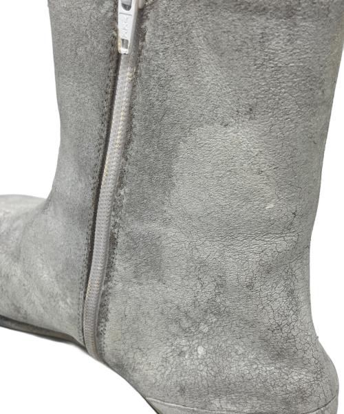 Maison Margiela（メゾンマルジェラ）Maison Margiela (メゾンマルジェラ) ショートブーツ ホワイト サイズ:43の古着・服飾アイテム