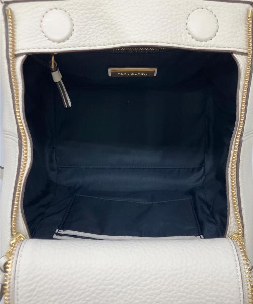 TORY BURCH（トリーバーチ）TORY BURCH (トリーバーチ) ショルダーバッグ ホワイトの古着・服飾アイテム