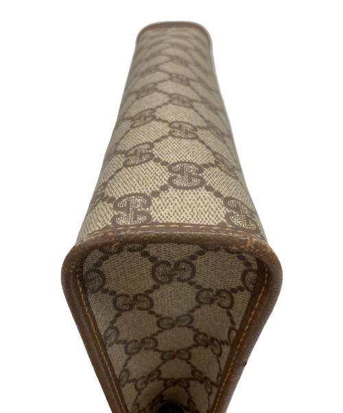 GUCCI（グッチ）GUCCI (グッチ) クラッチバッグ ベージュの古着・服飾アイテム
