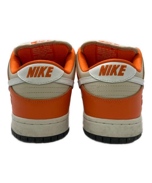 NIKE（ナイキ）NIKE (ナイキ) ローカットスニーカー オレンジ×ホワイト サイズ:27.5cmの古着・服飾アイテム