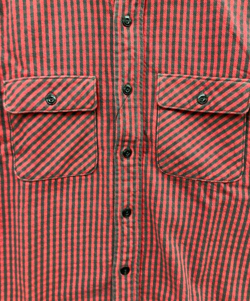 JELADO（ジェラード）JELADO (ジェラード) 長袖シャツ ブラック×レッド サイズ:15 未使用品の古着・服飾アイテム