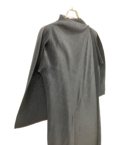 ISSEY MIYAKE（イッセイミヤケ）ISSEY MIYAKE (イッセイミヤケ) 薄手カーディガン ブラック サイズ:2の古着・服飾アイテム