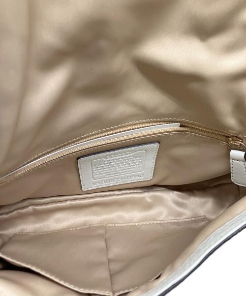 COACH（コーチ）COACH (コーチ) ショルダーバッグ アイボリーの古着・服飾アイテム