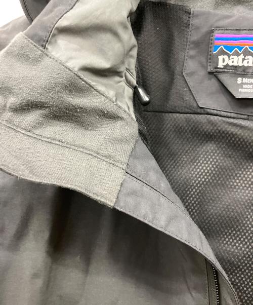 Patagonia（パタゴニア）Patagonia (パタゴニア) マウンテンパーカー ブラック サイズ:Sの古着・服飾アイテム