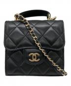 CHANELシャネル）の古着「チェーンショルダーバッグ」｜ブラック