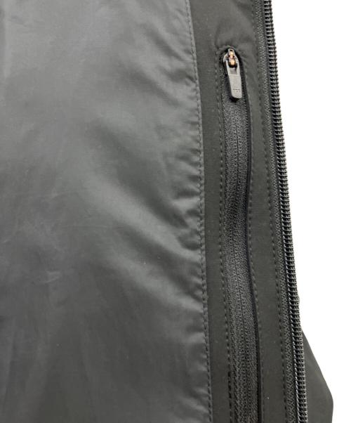 DESCENTE（デサント）DESCENTE (デサント) ダウンジャケット ブラック サイズ:Mの古着・服飾アイテム
