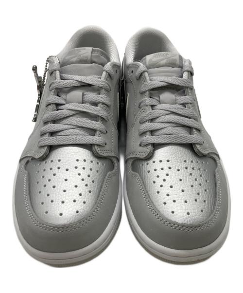 NIKE（ナイキ）NIKE (ナイキ) ローカットスニーカー グレー サイズ:27.5cm 未使用品の古着・服飾アイテム