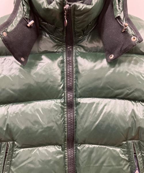 MONCLER（モンクレール）MONCLER (モンクレール) ダウンジャケット グリーン サイズ:SIZE 2の古着・服飾アイテム