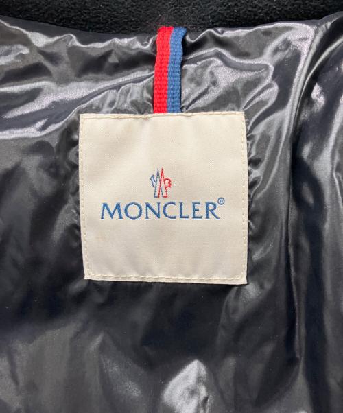 MONCLER（モンクレール）MONCLER (モンクレール) ダウンジャケット グリーン サイズ:SIZE 2の古着・服飾アイテム
