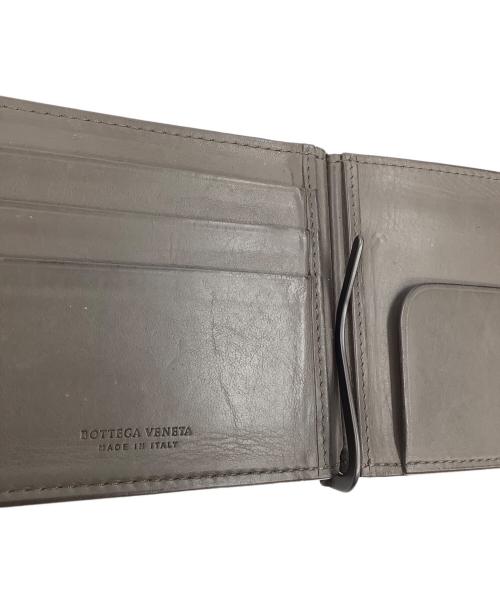 BOTTEGA VENETA（ボッテガベネタ）BOTTEGA VENETA (ボッテガベネタ) イントレチャート札入れ グレージュの古着・服飾アイテム