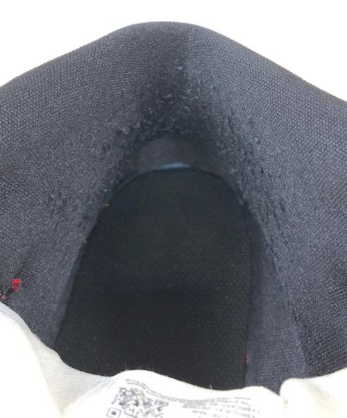 NIKE（ナイキ）NIKE (ナイキ) ミッドカットスニーカー レッド×ブラック サイズ:27cmの古着・服飾アイテム