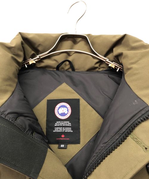 CANADA GOOSE（カナダグース）CANADA GOOSE (カナダグース) ダウンジャケット カーキ サイズ:Mの古着・服飾アイテム