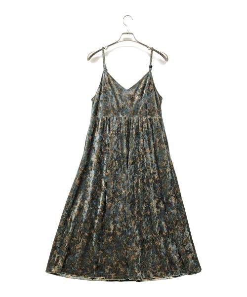 KUOSE（クオセ）KUOSE (クオセ) ベルベッドワンピース グリーン サイズ:Mの古着・服飾アイテム