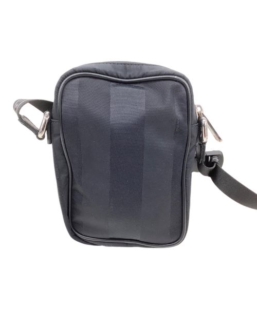 FENDI（フェンディ）FENDI (フェンディ) ペカンショルダーバッグ ブラックの古着・服飾アイテム