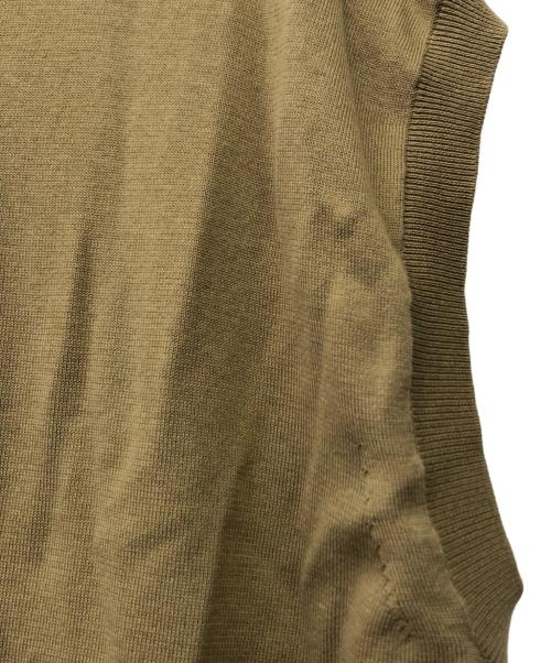 YLEVE（イレーヴ）YLEVE (イレーヴ) Vネックニットベスト ベージュ サイズ:4の古着・服飾アイテム