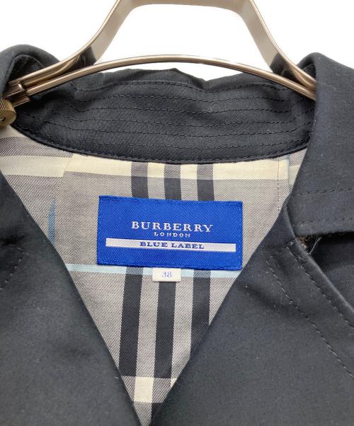 BURBERRY BLUE LABEL（バーバリー ブルー レーベル）BURBERRY BLUE LABEL (バーバリーロンドンブルーレーベル) ショートコート ネイビー サイズ:38の古着・服飾アイテム