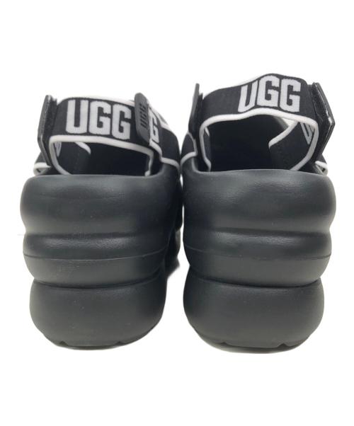 UGG（アグ）UGG (アグ) 厚底サンダル ブラック サイズ:24cmの古着・服飾アイテム