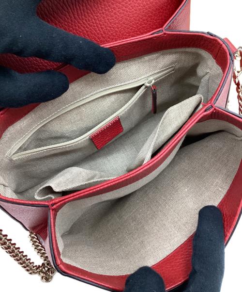 GUCCI（グッチ）GUCCI (グッチ) チェーンショルダーバッグ レッドの古着・服飾アイテム