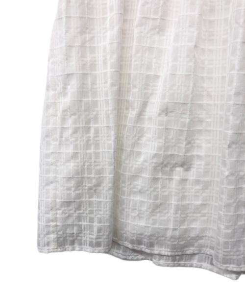 BLUE LABEL CRESTBRIDGE（ブルーレーベルクレストブリッジ）BLUE LABEL CRESTBRIDGE (ブルーレーベルクレストブリッジ) 半袖Tシャツ ホワイト サイズ:38の古着・服飾アイテム