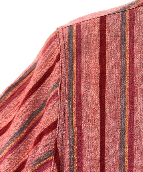 Engineered Garments（エンジニアドガーメンツ）Engineered Garments (エンジニアードガーメンツ) 半袖シャツ レッド サイズ:Sの古着・服飾アイテム