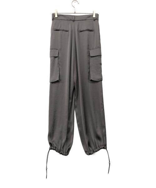 EVERYDAY I LIKE.（エヴリデイ アイ ライク）EVERYDAY I LIKE. (エヴリデイ アイ ライク) サテンカーゴパンツ カーキ サイズ:36の古着・服飾アイテム