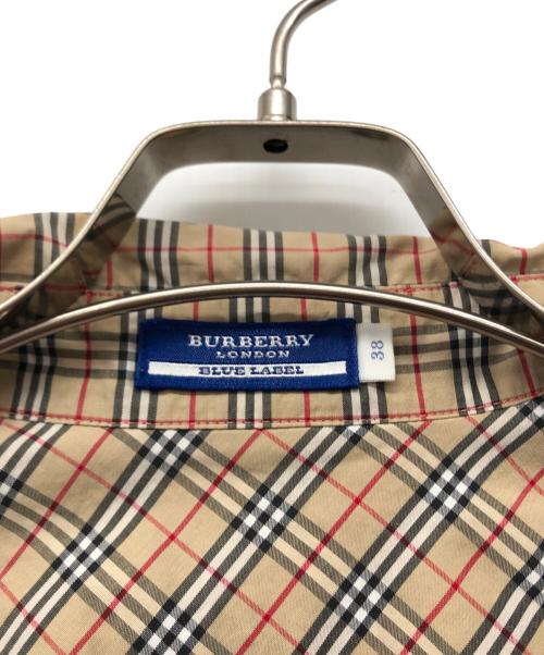 BURBERRY BLUE LABEL（バーバリーロンドンブルーレーベル）BURBERRY BLUE LABEL (バーバリーロンドンブルーレーベル) 半袖シャツ ベージュ サイズ:38の古着・服飾アイテム